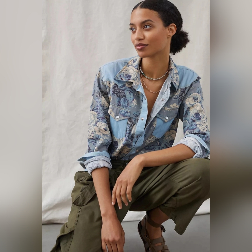 Anthropologie Love The Label Floral Chambray Button-Down Size XXSP - Picture 3 of 7